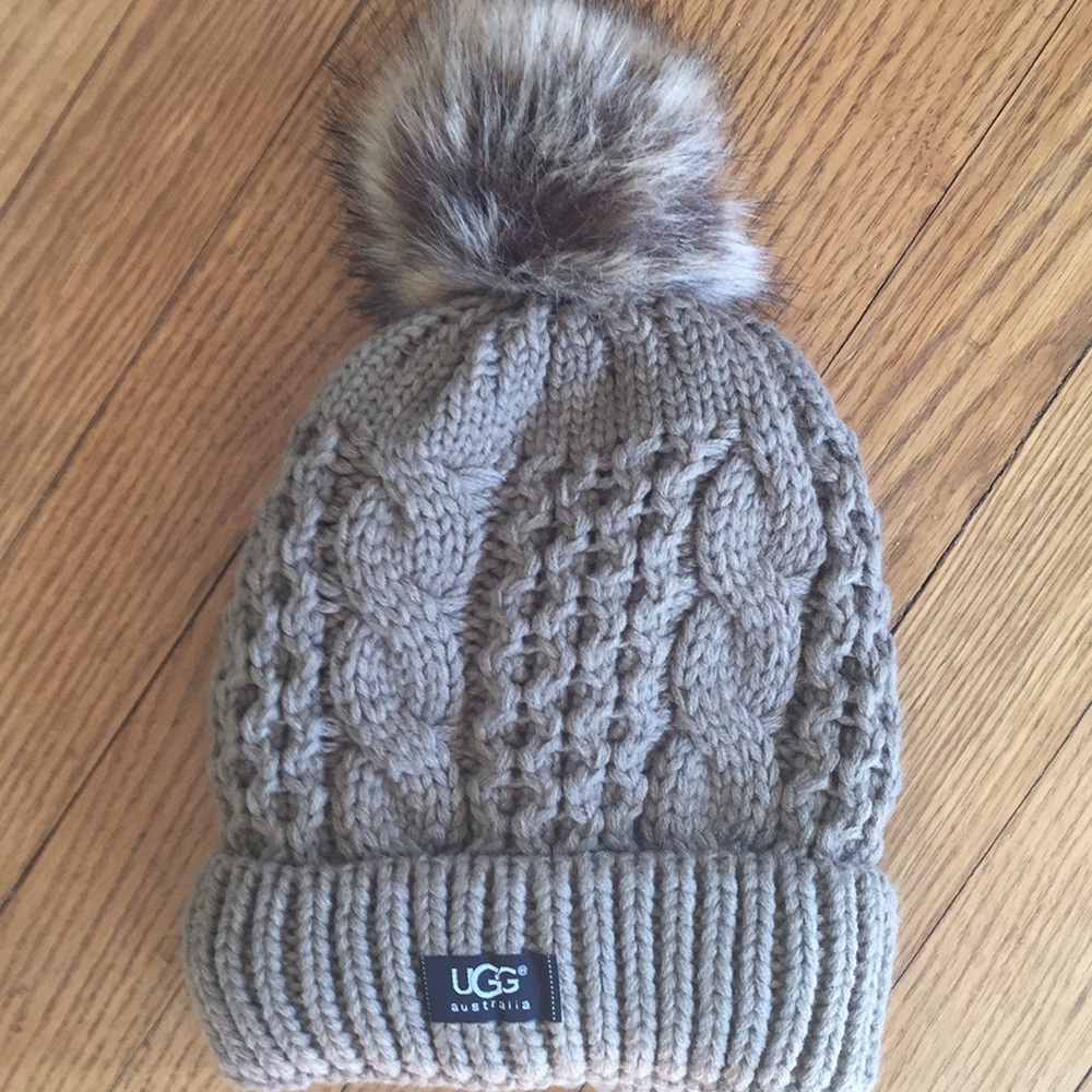 UGG Cable Knit Pom Beanie in Taupe with Faux Fur Pom
